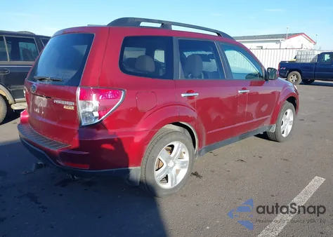 2010 Subaru Forester 2.5X Limited z USA, uszkodzony, nr VIN JF2SH6DC8AH724273